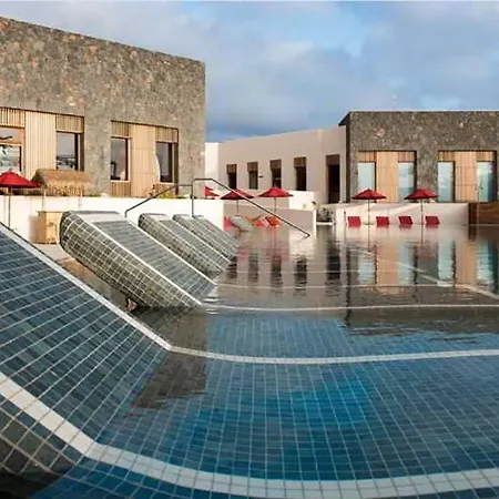 Maha Close By The North Shore: Relax, Pool לאחארס