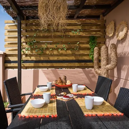 Maha Close By The North Shore: Relax, Pool