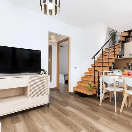 Maha Close By The North Shore: Relax, Pool וילה לאחארס