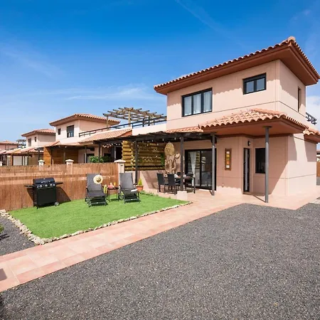 Maha Close By The North Shore: Relax, Pool Βίλα *