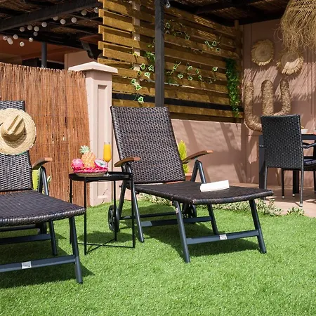 Βίλα Maha Close By The North Shore: Relax, Pool Lajares