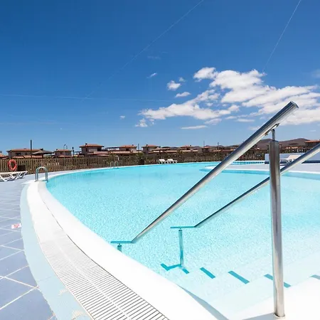 Βίλα Maha Close By The North Shore: Relax, Pool Lajares