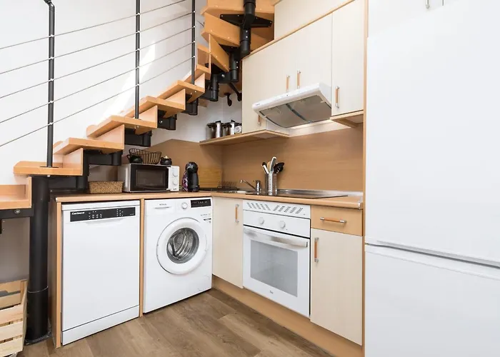 Maha Close By The North Shore: Relax, Pool Villa *